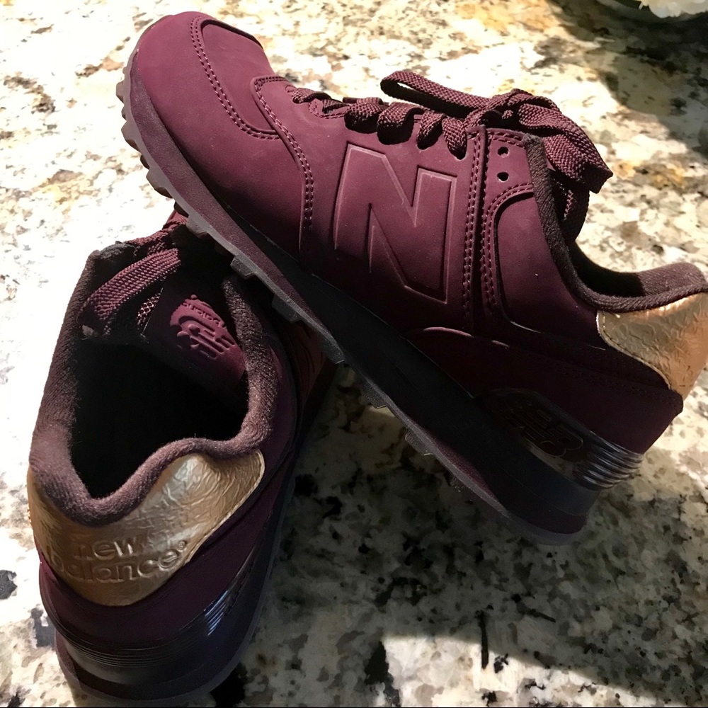 New balance burgundy gold sneakers